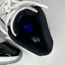 Load image into Gallery viewer, Nike Air Jordan 11 Retro “Concord” (9.5)
