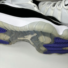 Load image into Gallery viewer, Nike Air Jordan 11 Retro “Concord” (9.5)
