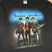 Load image into Gallery viewer, 2009 Jonas Brothers World Tour T-Shirt (Medium)
