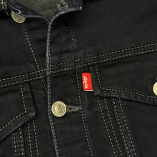 Load image into Gallery viewer, Levis Denim Jacket (Large)
