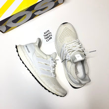 Load image into Gallery viewer, Adidas Ultra Boost 1.0 &quot;Core White&quot; 2015 (7.5)
